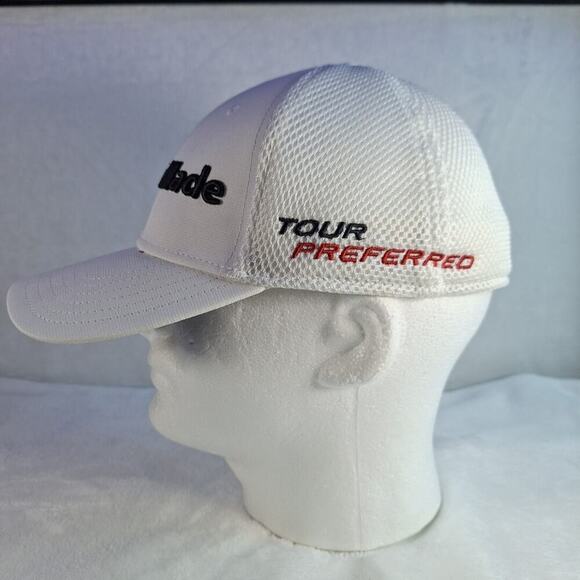 Taylormade White Black Flexfit Baseball Cap Hat Size S/M SLDR Tour Preferred - Picture 3 of 8
